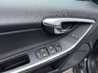 Volvo V-60 1.6 T3 picture 17