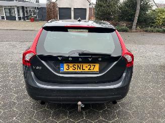 Volvo V-60 1.6 T3 picture 4