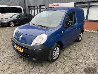 Schade bestelwagen Renault Kangoo 1.6 Benzine 2009/4