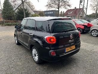 Fiat 500L Living 1.4 T-Jet Lounge picture 3