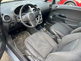 Opel Corsa 1.2 16V Essentia picture 14