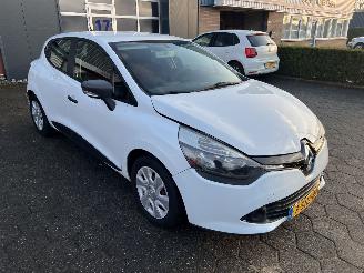 Renault Clio 0.9 TCe Authentique picture 7