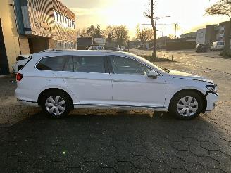 Volkswagen Passat 1.4 TSI GTE Highline Variant picture 5