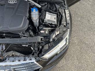 Audi A4 Avant 2.0 TDI quattro Sport Pro Line S picture 15