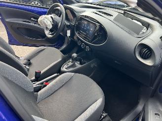 Toyota Aygo X 1.0 VVTI-S CVT PLAY Automaat picture 11