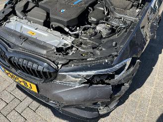 BMW 3-serie 330e High Executive picture 12