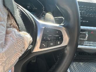 BMW 3-serie 330e High Executive picture 19