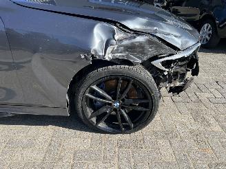 BMW 3-serie 330e High Executive picture 29