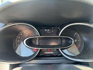 Renault Clio 0.9 TCe Limited picture 29
