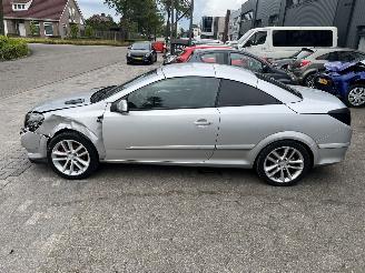 Opel Astra TWIN TOP 1.8 Cosmo picture 2