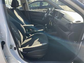 Hyundai I-10 1.0 Comfort picture 24