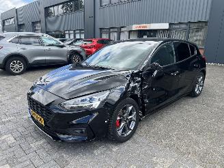 Schadeauto Ford Focus 1.0 EcoBoost Titanium X Business 2021/9