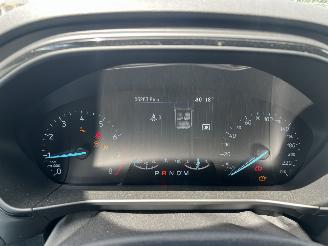 Ford Focus 1.0 EcoBoost Titanium X Business picture 17