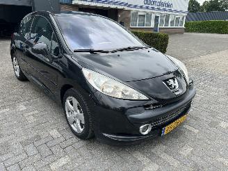 Peugeot 207 1.6 VTi XS Pack picture 9