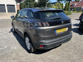 Peugeot 3008 1.2 PureTech Active Pack Business picture 5