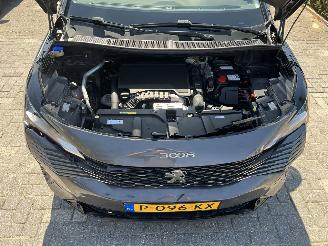 Peugeot 3008 1.2 PureTech Active Pack Business picture 8
