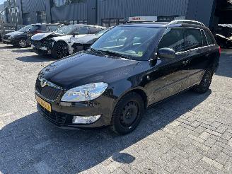 Coche accidentado Skoda Fabia COMBI 1.2 TSI AMBITION 2012/2