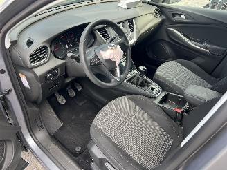 Opel Grandland X 1.2 Turbo Edition picture 13