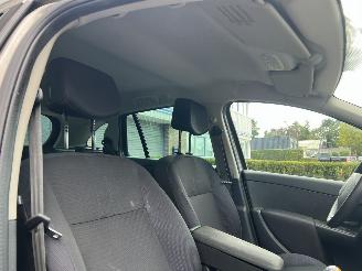 Renault Clio Estate 1.2 TCE Dynamique picture 19