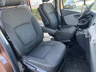 Renault Trafic 1.6 Dci 1.6 140pk Dubbel Cabine picture 27