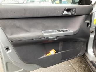 Volvo V-50 V50 (MW), Combi, 2003 / 2012 1.8 16V picture 25