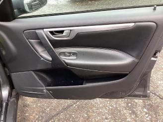 Volvo V-70 V70 (SW), Combi, 1999 / 2008 2.4 20V 170 picture 32