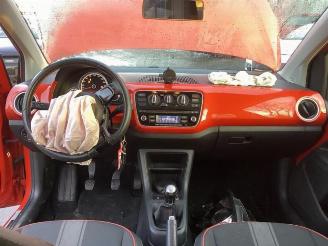 Volkswagen Up! Up! (121), Hatchback, 2011 1.0 12V 60 picture 16
