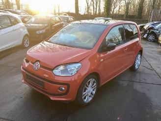 Vrakbiler auto Volkswagen Up! Up! (121), Hatchback, 2011 1.0 12V 60 2015/1