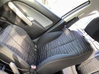 Mazda 2 2 (DE), Hatchback, 2007 / 2015 1.3 16V S-VT picture 22