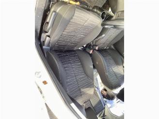 Mazda 2 2 (DE), Hatchback, 2007 / 2015 1.3 16V S-VT picture 21