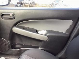 Mazda 2 2 (DE), Hatchback, 2007 / 2015 1.3 16V S-VT picture 29