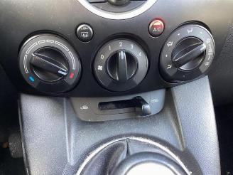 Mazda 2 2 (DE), Hatchback, 2007 / 2015 1.3 16V S-VT picture 17
