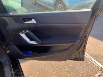 Peugeot 308 308 SW (L4/L9/LC/LJ/LR), Combi 5-drs, 2014 / 2021 1.6 BlueHDi 120 picture 19