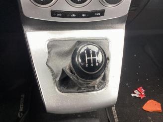 Mazda 5 5 (CR19), MPV, 2004 / 2010 1.8i 16V picture 6