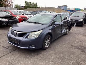 Vrakbiler auto Toyota Avensis Avensis Wagon (T27), Combi, 2008 / 2018 1.8 16V VVT-i 2010/6