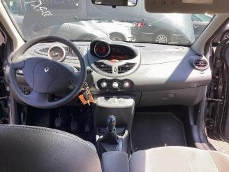Renault Twingo Twingo II (CN), Hatchback 3-drs, 2007 / 2014 1.2 16V picture 15
