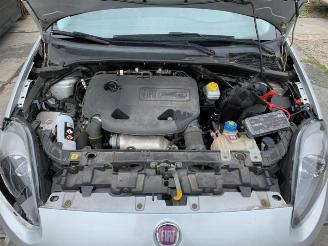 Fiat Punto Punto III (199), Hatchback, 2012 0.9 TwinAir Turbo 100 picture 11
