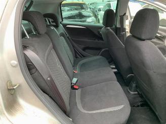 Fiat Punto Punto III (199), Hatchback, 2012 0.9 TwinAir Turbo 100 picture 25