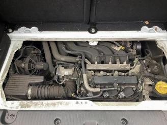 Renault Twingo  picture 12