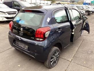 Peugeot 108 108, Hatchback, 2014 1.0 12V picture 3