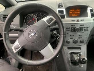 Opel Zafira Zafira (M75), MPV, 2005 / 2015 1.8 16V Ecotec picture 11