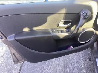 Renault Clio Clio III Estate/Grandtour (KR), Combi, 2007 / 2014 1.6 16V picture 20