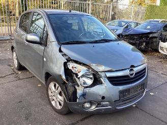 Salvage car Opel Agila Agila (B), MPV, 2008 / 2014 1.0 12V 2011/9