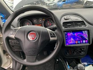 Fiat Punto Evo  picture 11