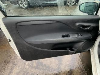 Fiat Punto Evo Punto Evo (199), Hatchback, 2009 / 2012 1.3 JTD Multijet 85 16V Euro 5 picture 19