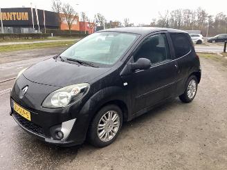 uszkodzony samochody osobowe Renault Twingo 1.2 Hatchback 2Dr Benzine 1.149cc 43kW (58pk) FWD 2007-03/2014-09 (CN0D) D7F800; EURO4 2008/8
