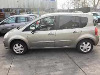 Renault Modus Modus/Grand Modus (JP), MPV, 2004 / 2012 1.2 16V TCE 100 picture 10