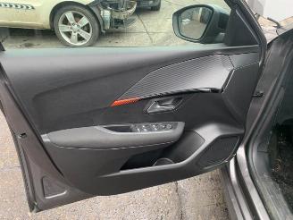 Peugeot 208 208 II (UB/UH/UP), Hatchback 5-drs, 2019 1.2 Vti 12V PureTech 100 picture 23