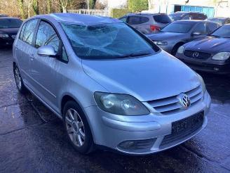 Unfallwagen Volkswagen Golf plus Golf Plus (5M1/1KP), MPV, 2005 / 2013 1.6 FSI 16V 2006/2