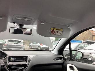 Peugeot 208 208 I (CA/CC/CK/CL), Hatchback, 2012 / 2019 1.0 Vti 12V PureTech picture 18